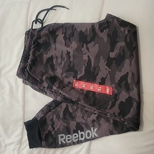 Mens sleepwear REEBOK,  sz XL, camouflage black and gray